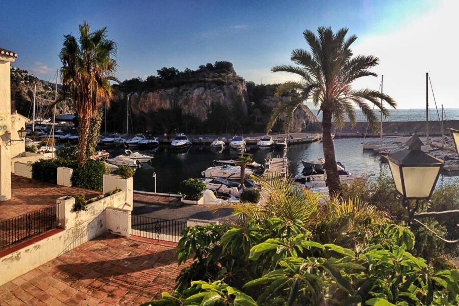 Vistas Al Mar Marina Del Este Almunecar Exterior photo